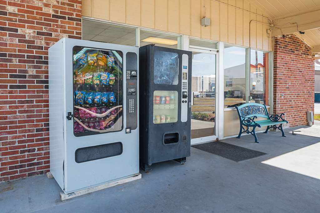 Motel 6 Tifton GA - photo 30