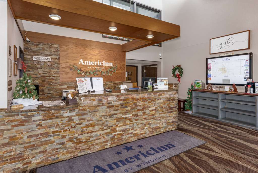 AmericInn by Wyndham New Richmond - photo 12
