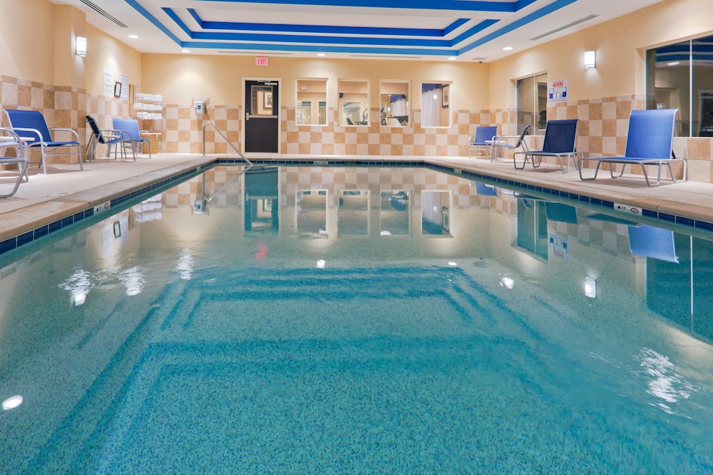 Holiday Inn Express Columbia by IHG - photo 34