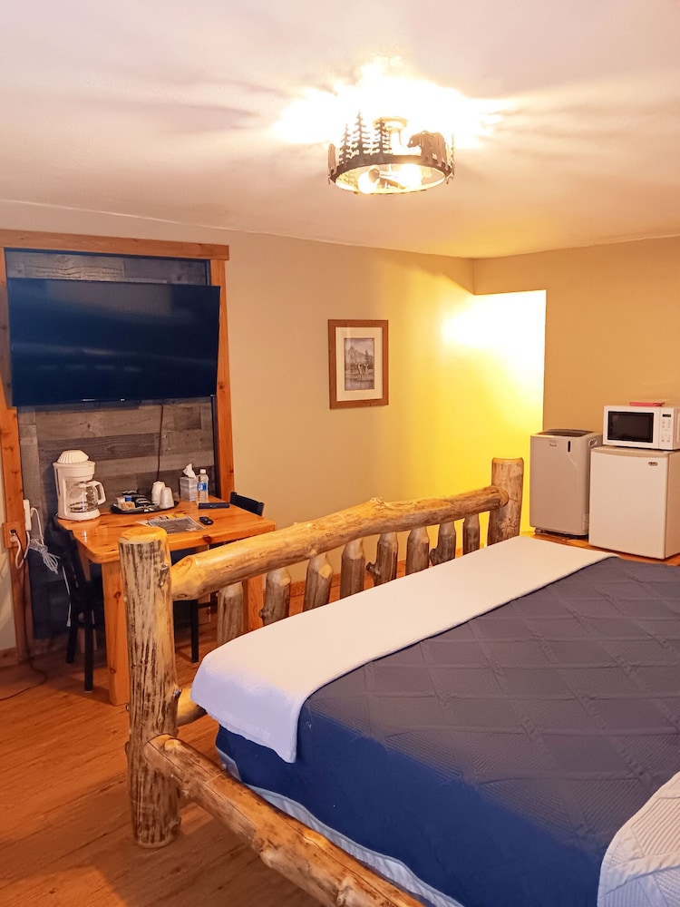 Paiute Trails Inn - photo 12