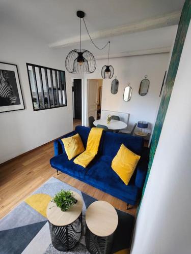 Charmant T2 Atypique Renove in Beziers, France