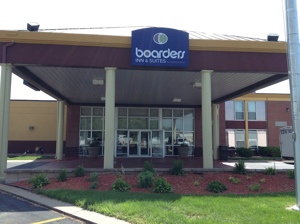 Boarders Inn & Suites by Cobblestone Hotels Grand Island - photo 56
