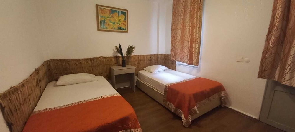 Mert Hotel — Kemer — photo 2