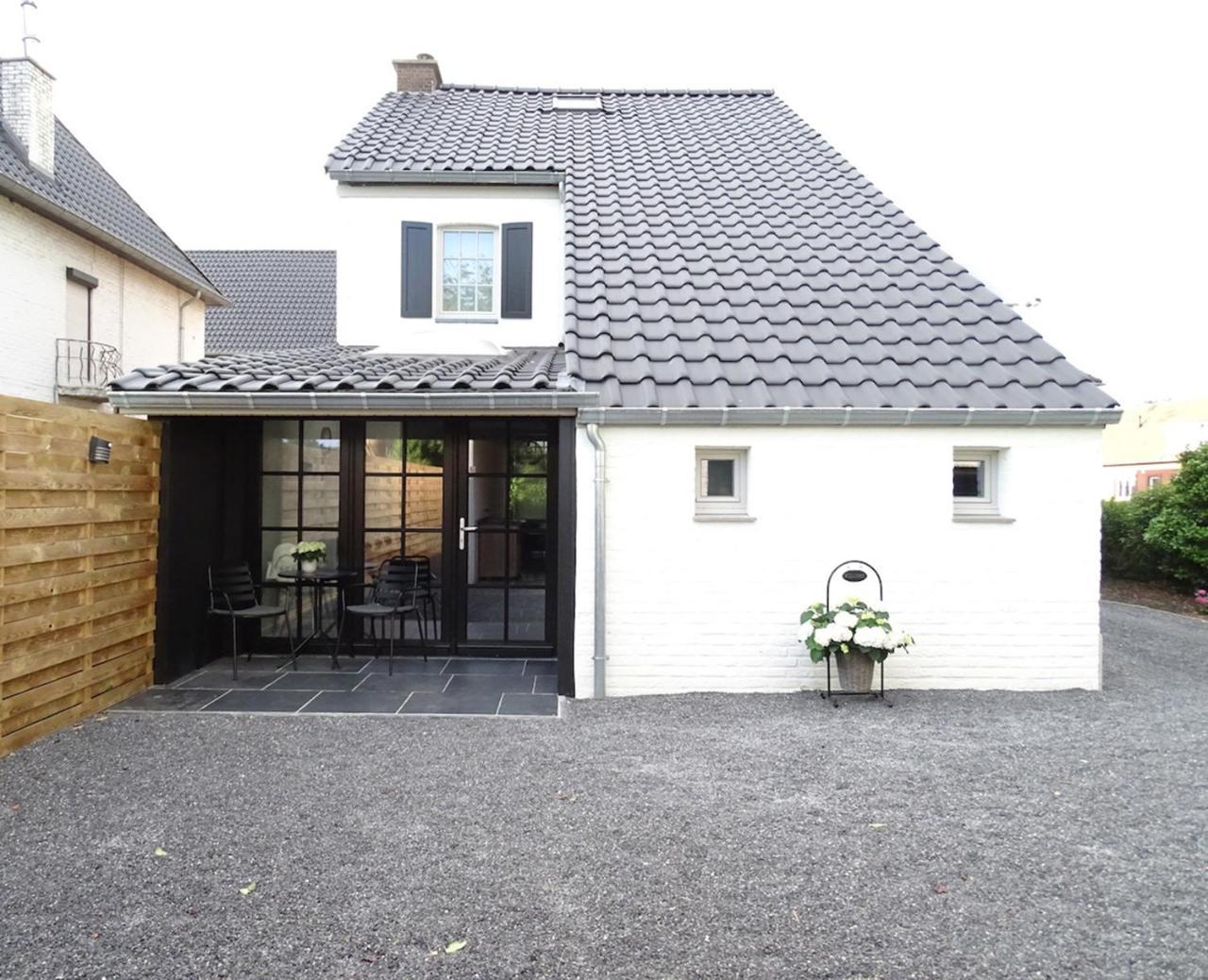 Vakantiewoning Mezik — hotel in Maasmechelen