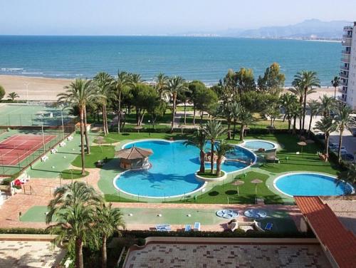 Florazar 2 Viii 8 B — 4-Star Luxury Hotel in Cullera, Spain