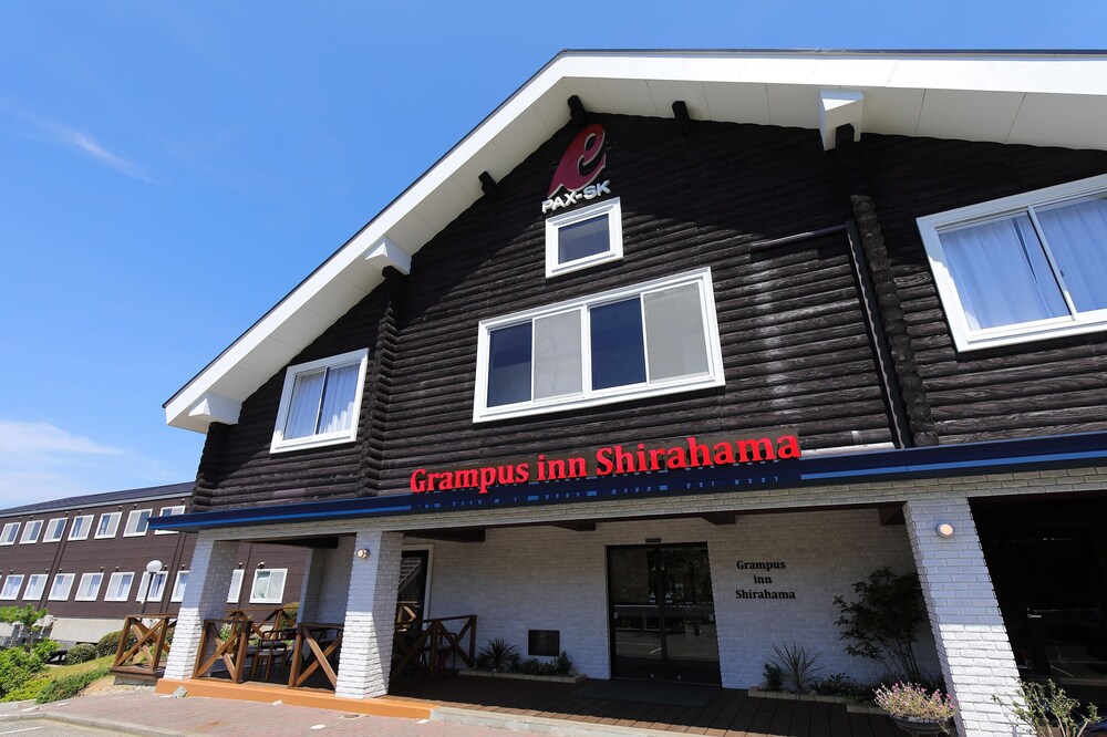 Grampus Resort Shirahama — hotel in Shirahamacho-Usazakiminami