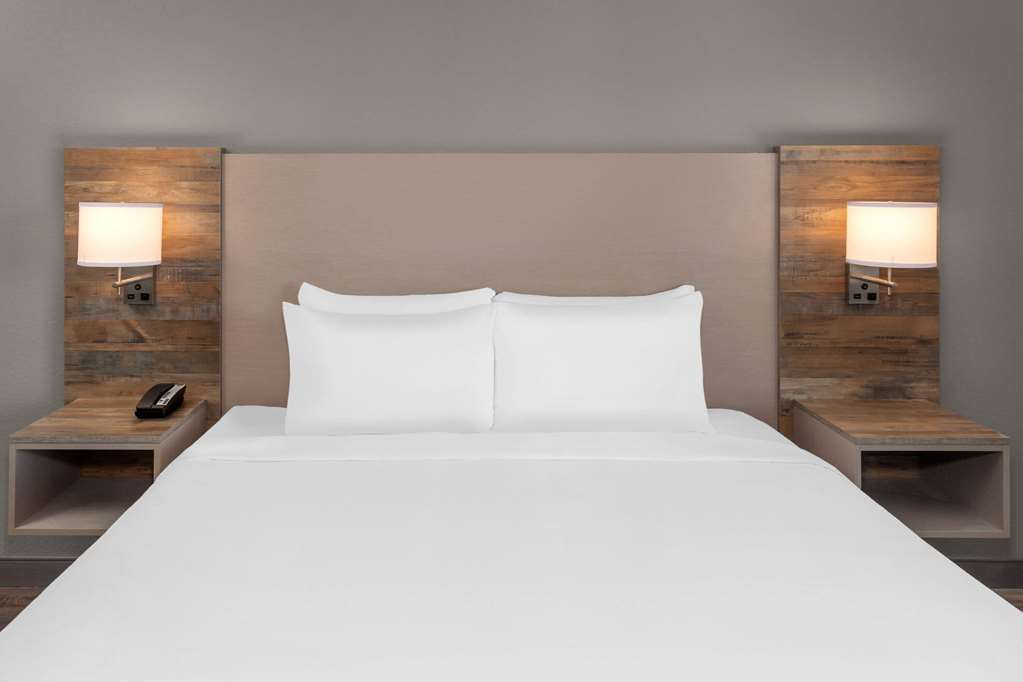 Links Bos Landen Hotel & Spa of Pella Trademark by Wyndham - photo 28