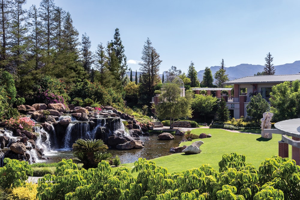 Four Seasons Hotel Los Angeles at Westlake Village - photo 41