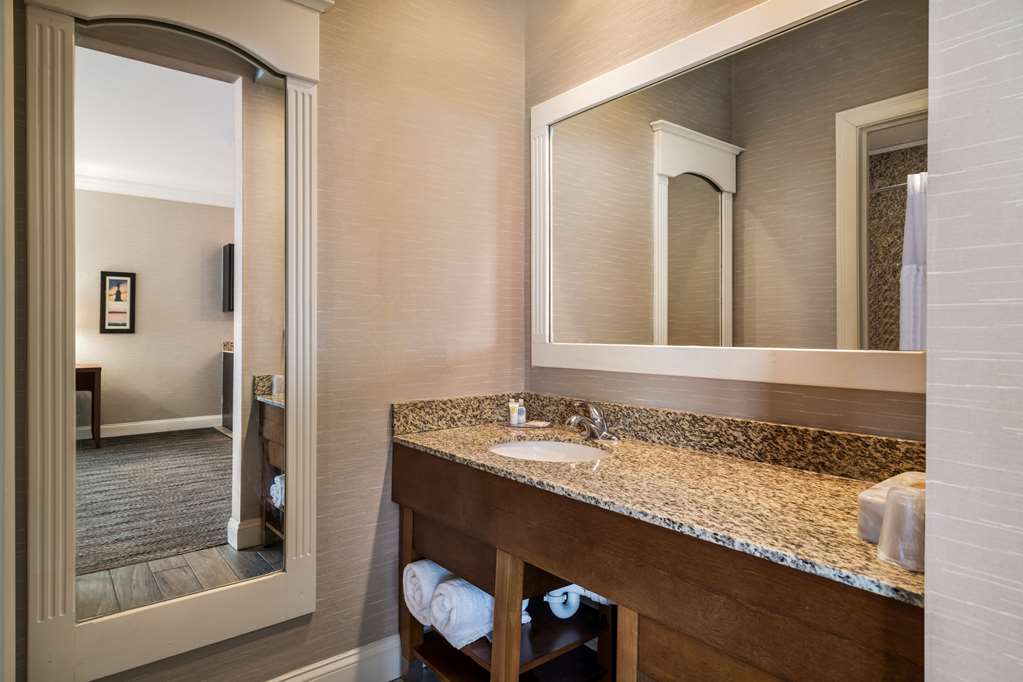 Comfort Inn & Suites Plattsburgh Morrisonville - photo 19