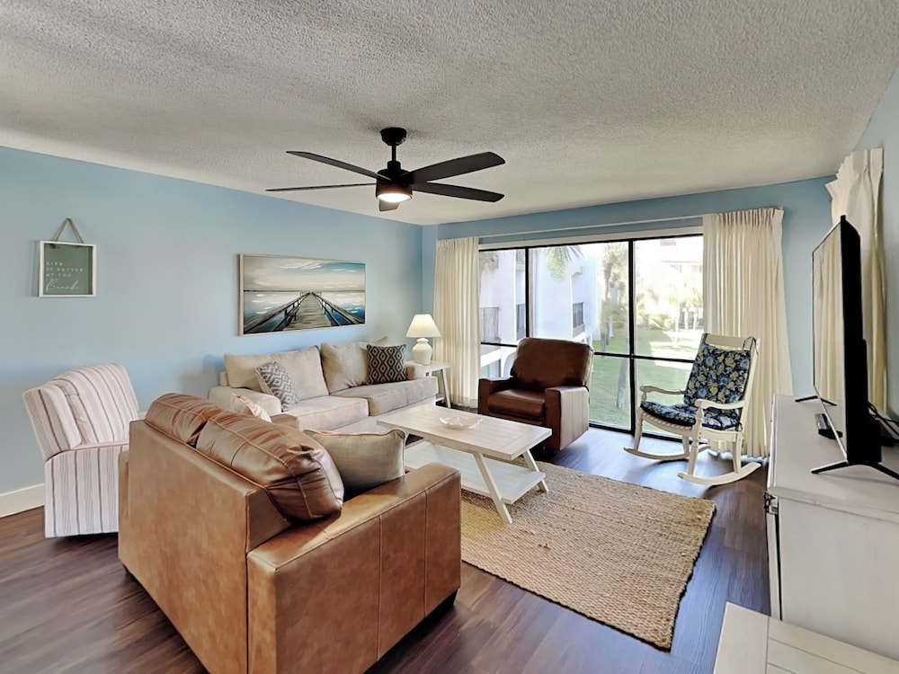 Edgewater Beach & Golf Resort II by Resort Collection - featured photo