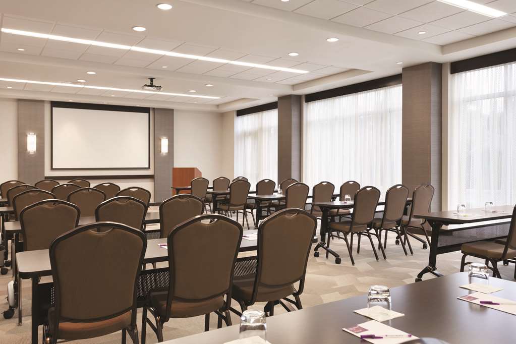 Hyatt Place Buffalo Amherst - photo 21
