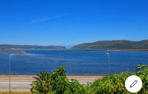 Paradise View — 4-Star Luxury Hotel in Knysna, South Africa