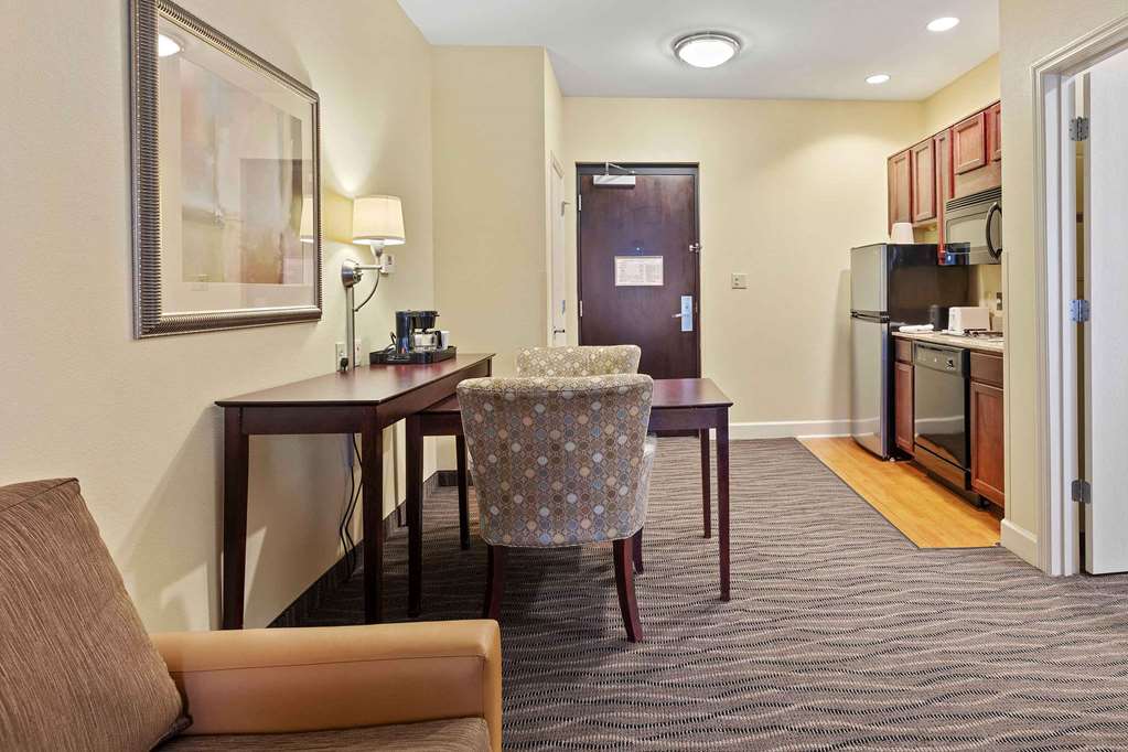 Extended Stay America Premier Suites Lakeland I4 - photo 51