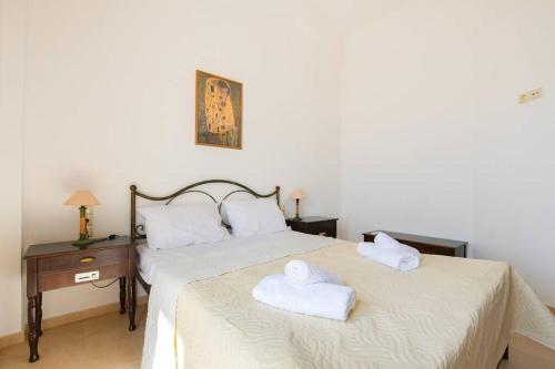 Angelika House Amazing Sea view — 4-Star Luxury Hotel in Moires, Greece