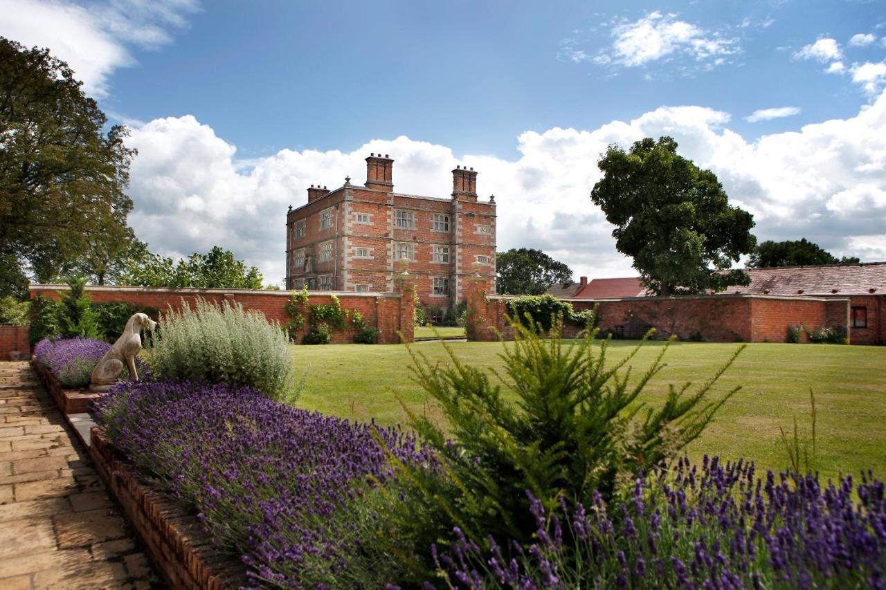Soulton Hall — hotel in Wem