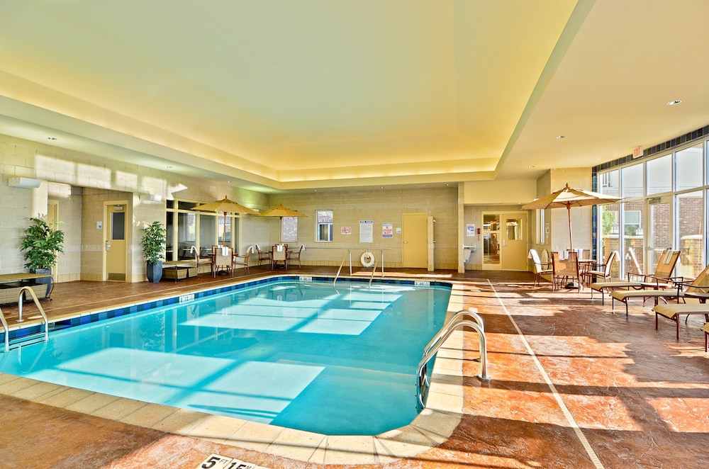Holiday Inn Express & Suites Williston by IHG - photo 31