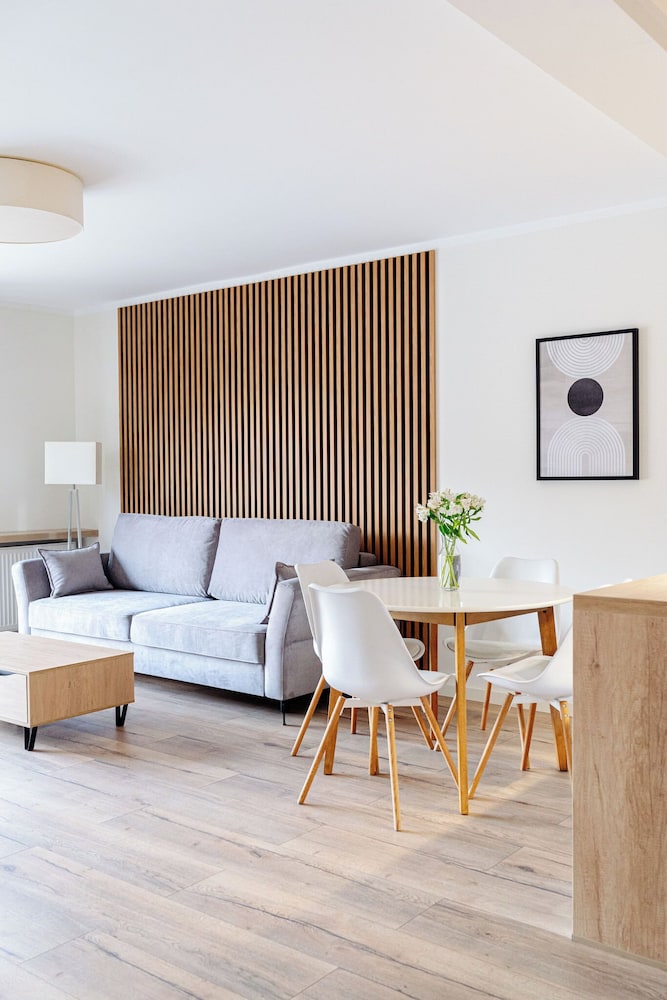 Native Apartments Barska 13 — 4-Star Luxury Hotel in Krakow, Poland