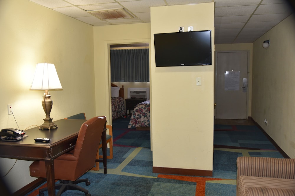 Extended Stay Snyder - photo 22