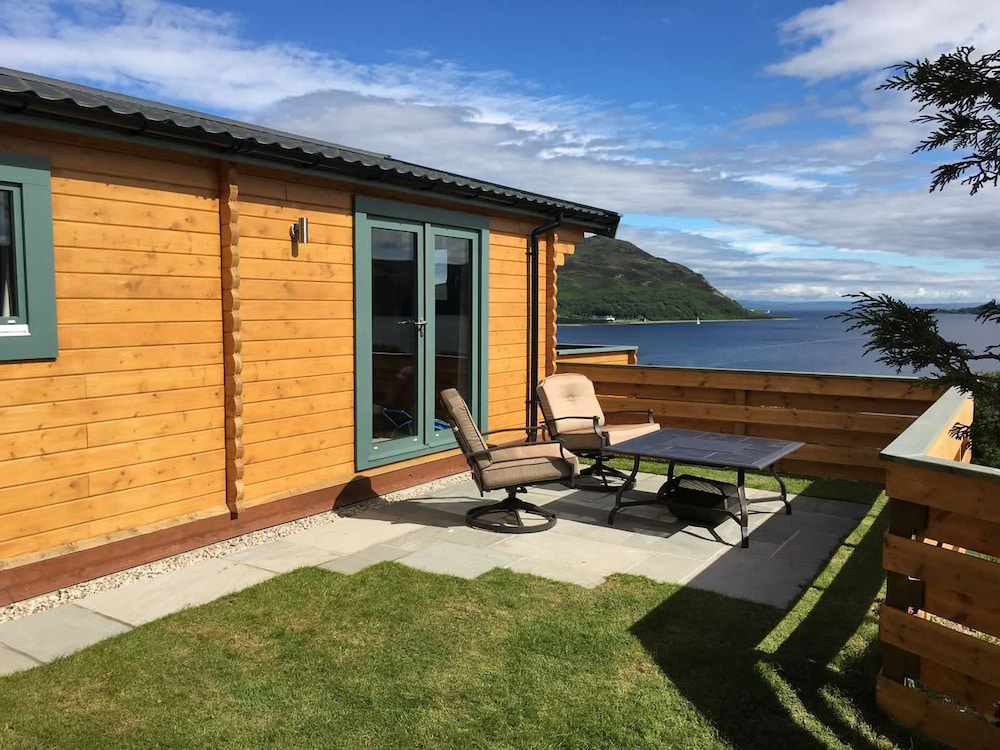 Oakbank Farm — 4-Star Luxury Hotel in Isle Of Arran, United Kingdom