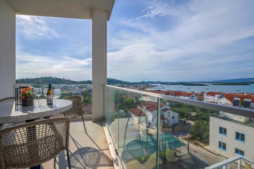 Villa Tramontana apartment 2 — 4-Star Luxury Hotel in Murter, Croatia