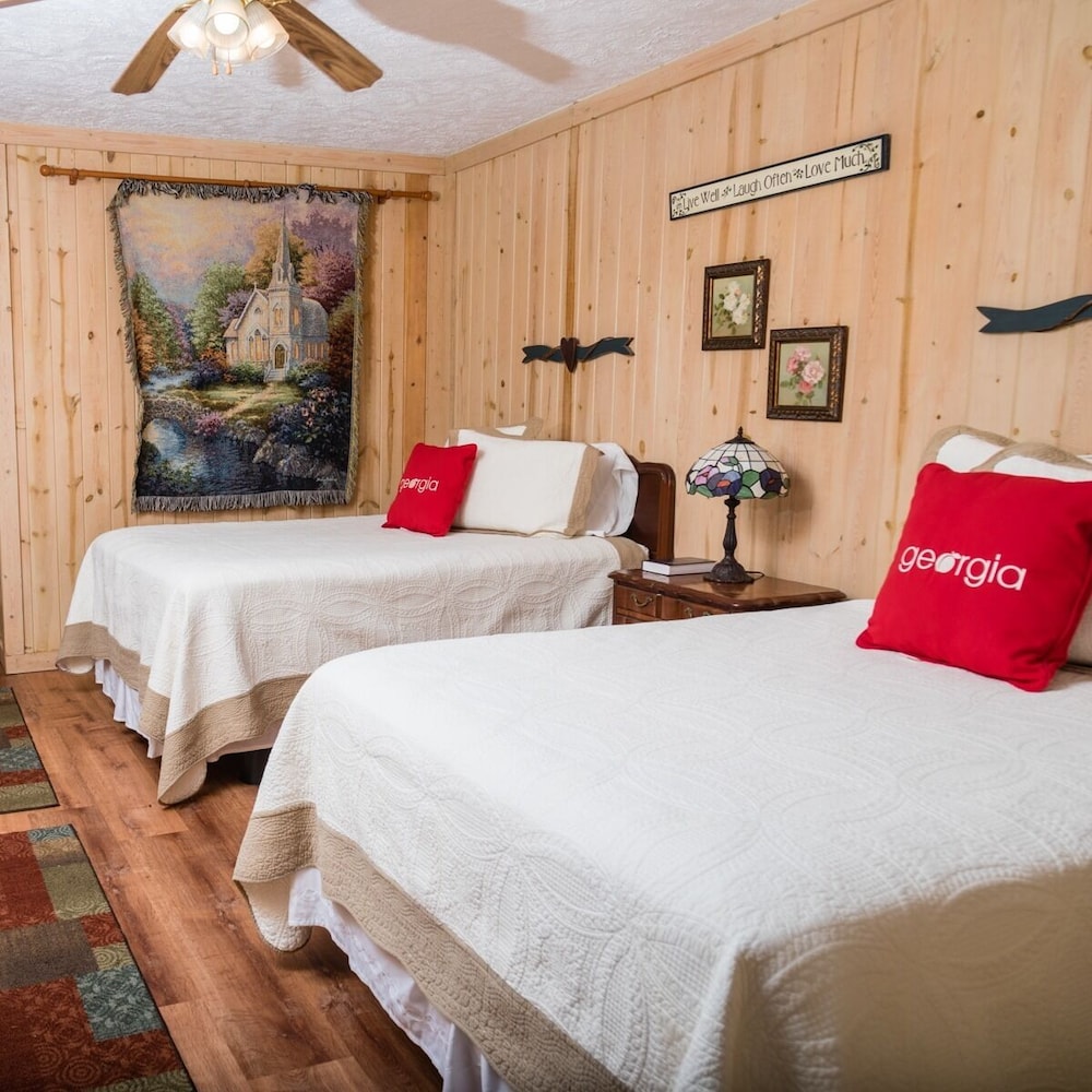 Mountain Aire Cottages & Inn - photo 23