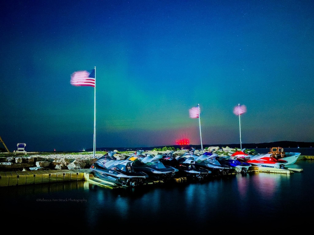 Beach Harbor Resort - photo 64