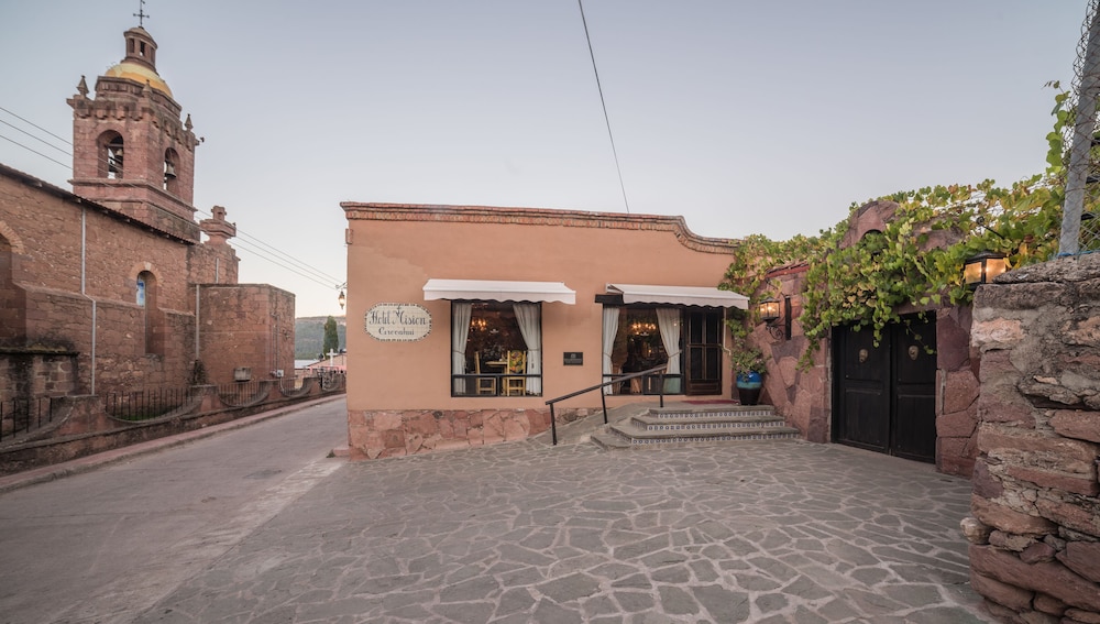 Hotel Mision Cerocahui by Balderrama Hotel Collection in Urique, Mexico