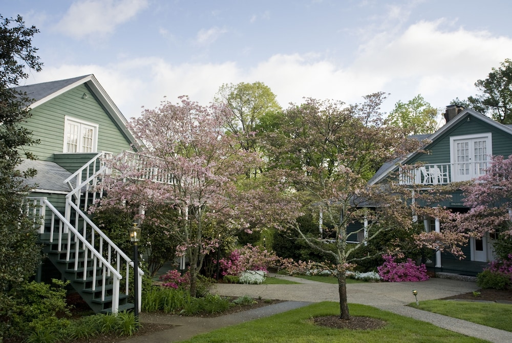 1906 Pine Crest Inn - photo 47