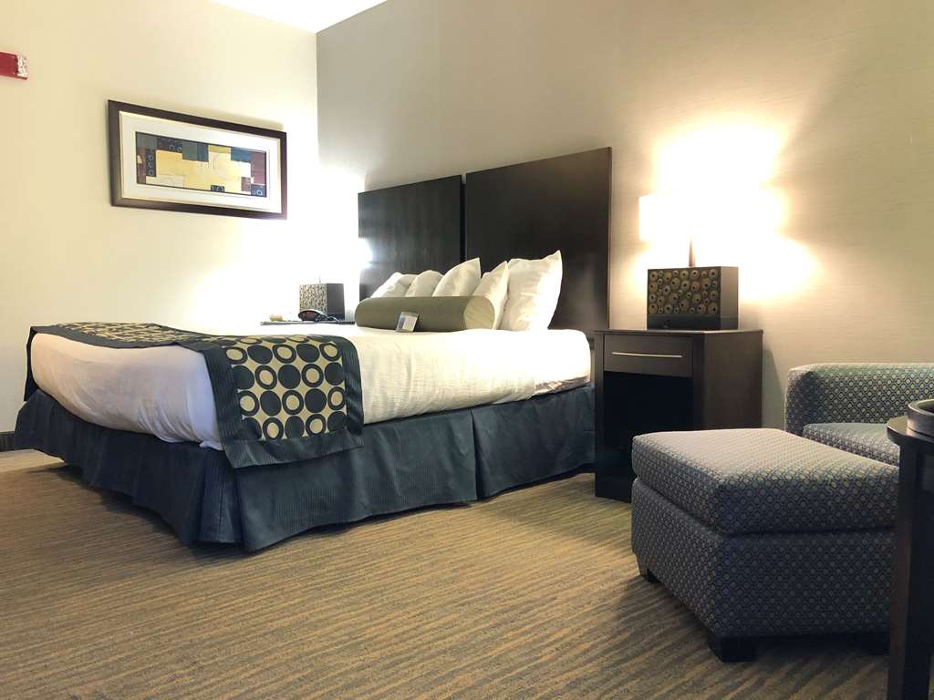 Best Western Plus Coldwater Hotel - photo 26