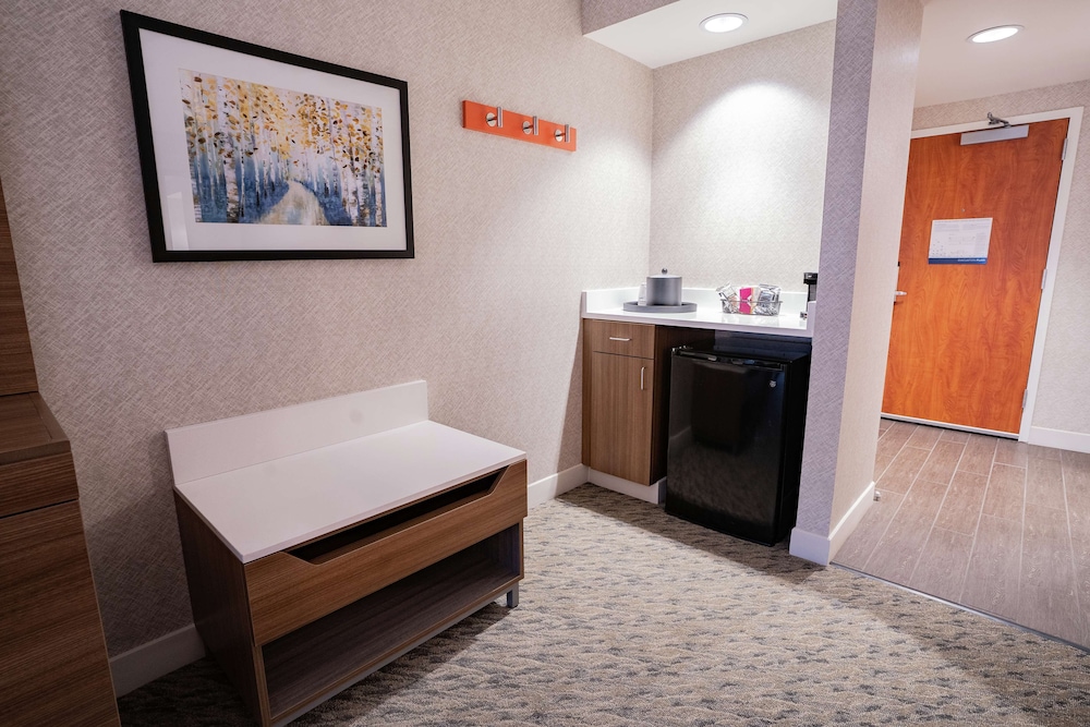 Hampton Inn Clarks Summit - photo 25