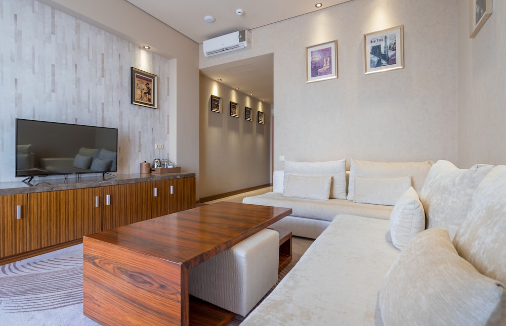 Dreamland Oasis Hotel Chakvi