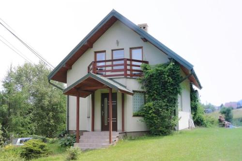 Dom wśród Modrzewi — hotel in Uscie Gorlickie