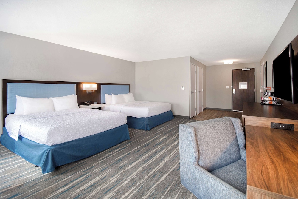 Hampton Inn & Suites Dayton Vandalia - photo 26