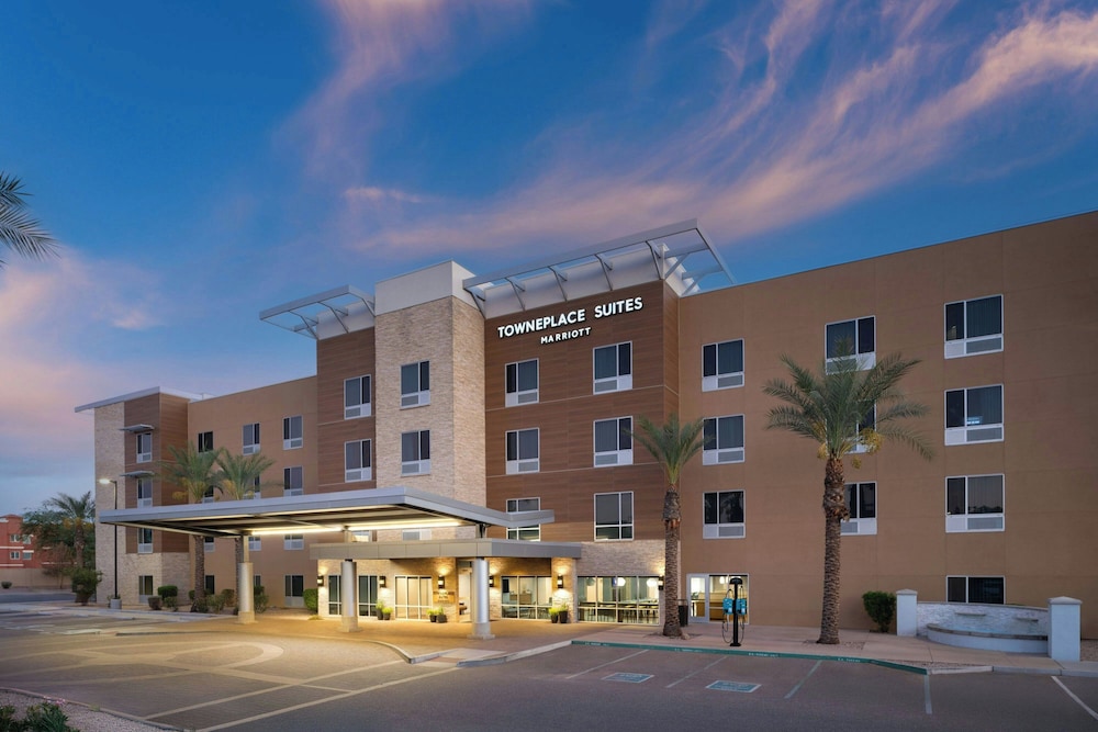 TownePlace Suites by Marriott Phoenix Chandler Fashion Center - carbon neutral hotel in Chandler