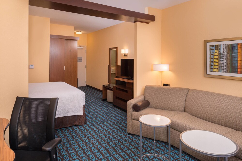 Fairfield Inn & Suites by Marriott Huntington - photo 9