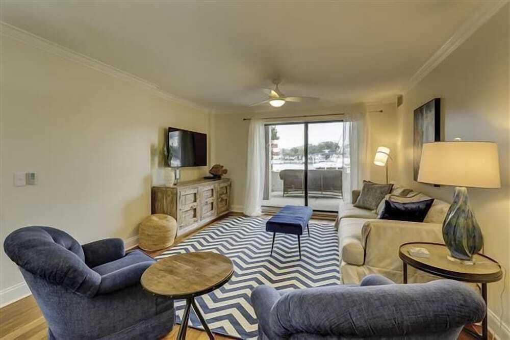 1023 Caravel Court at The Sea Pines Resort - photo 5