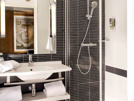 Inn Hotel Bordeaux Centre in Bordeaux, France