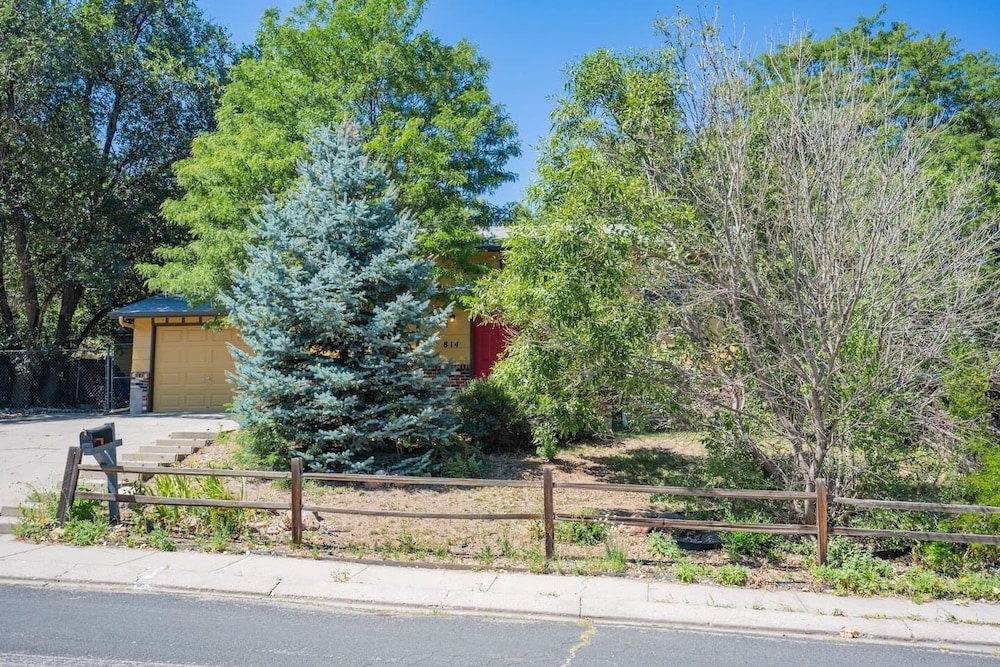 4BR Dog friendly Minutes to Garden of the Gods - photo 37