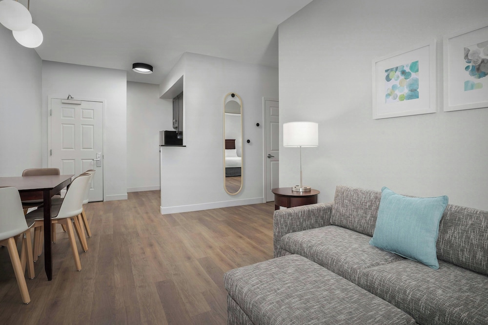 TownePlace Suites Marriott El Centro - photo 11