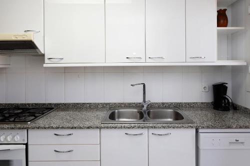 At092 els pins i — 4-Star Luxury Hotel in Torredembarra, Spain