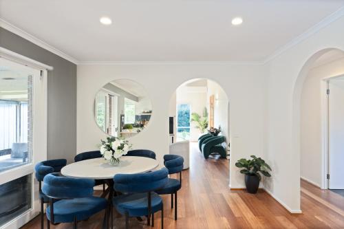 Shine Carrum Down Family Oasis With Heated Pool — hotel in Carrum Downs
