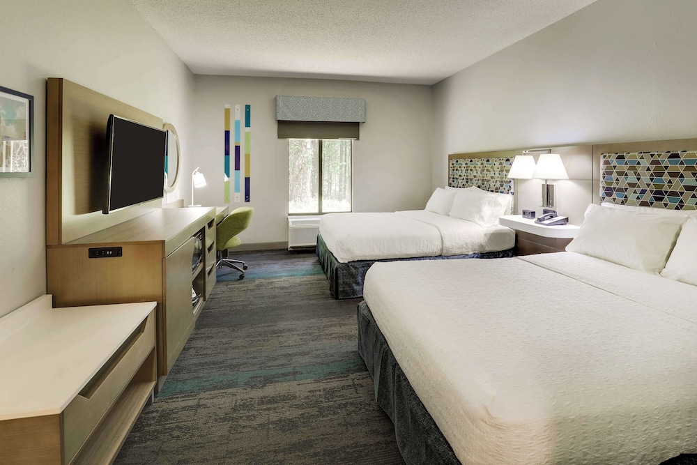 Hampton Inn Cumming - photo 11