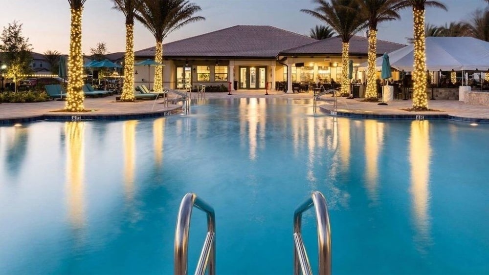 Cozy 2 Bed Town Home In Balmoral Resort 2sltth2 2 Bedroom Townhouse by RedAwning - photo 11
