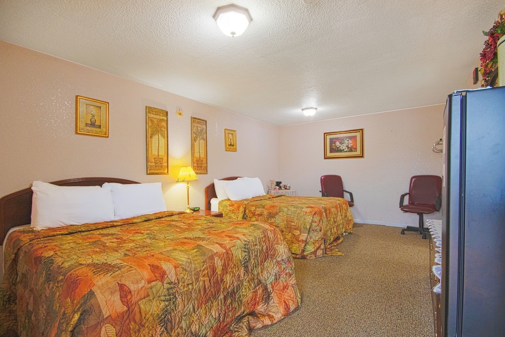 Sunflower Motel Hiawatha By OYO - photo 14