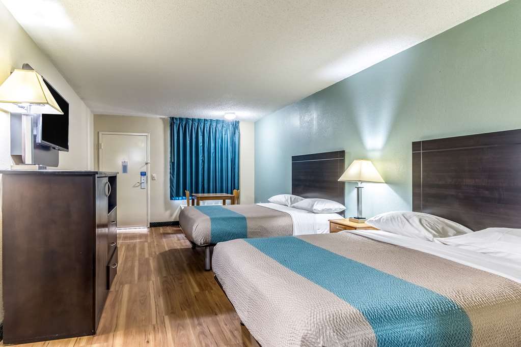 Motel 6 Kenly NC - photo 8