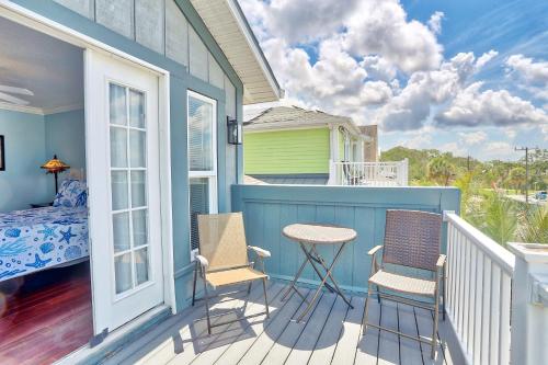 Comfort Cove in St. Petersburg, United States