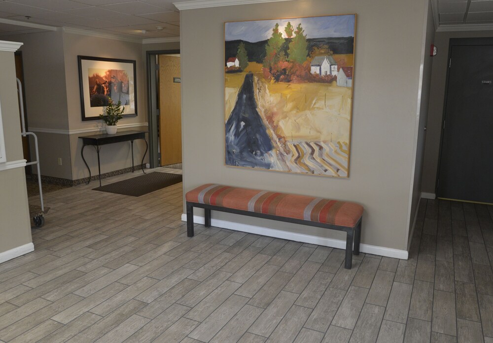 Hilltop Inn by Riversage - photo 23