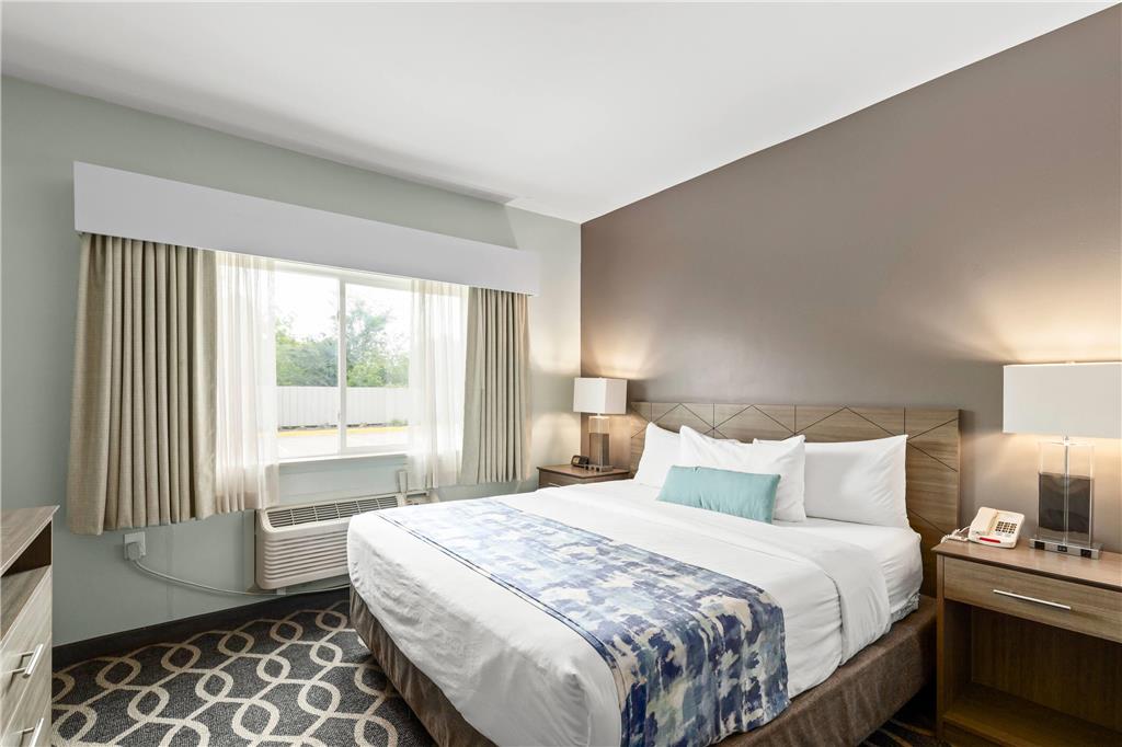 Wingate by Wyndham Humble Houston Intercontinental Airport - photo 23
