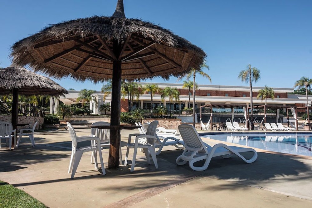 Papalo Resort Hotel in Altos, Paraguay