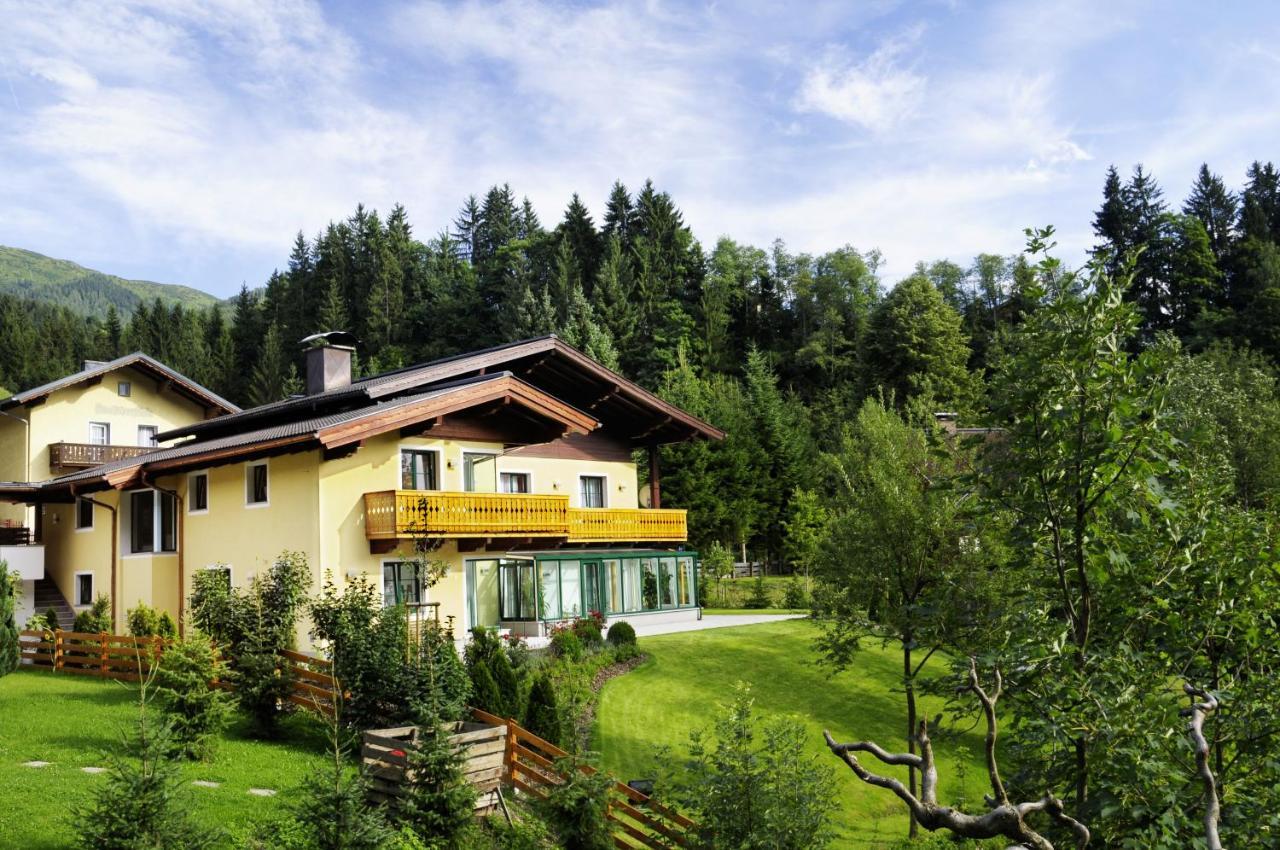 Haus Diana — 4-Star Luxury Hotel in Wagrain, Austria